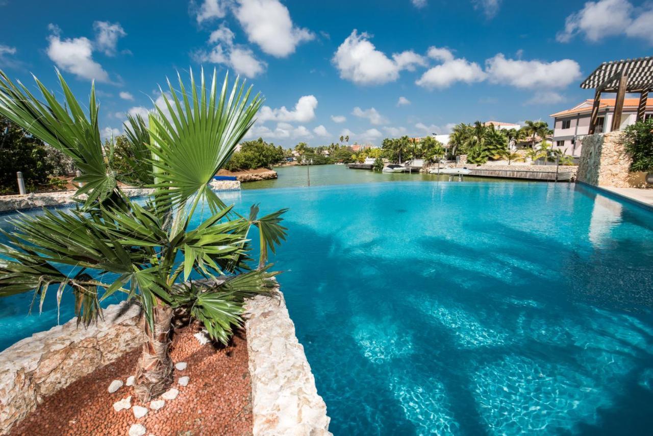 Апарт отель Bella Breeze Bonaire Кралендейк Экстерьер фото